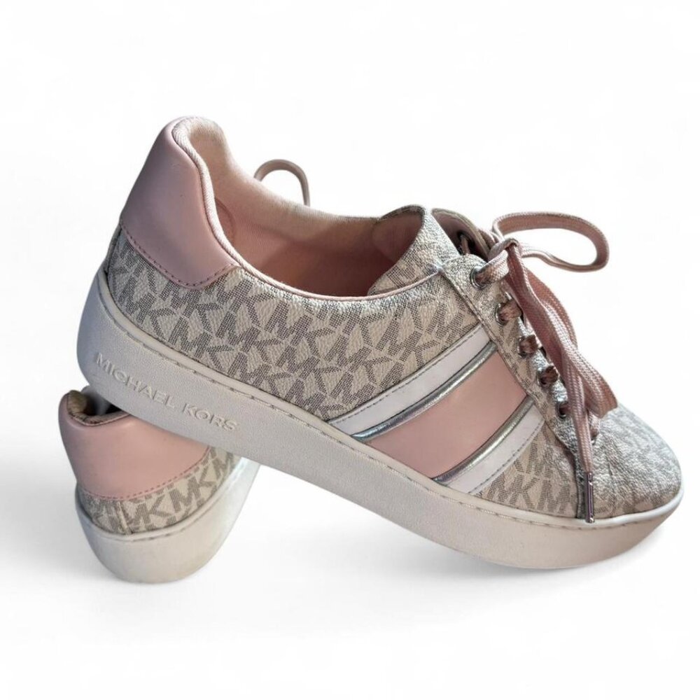 Michael Kors Poppy Logo Stripe Sneakers in a Powder Blush color scheme. Size 9